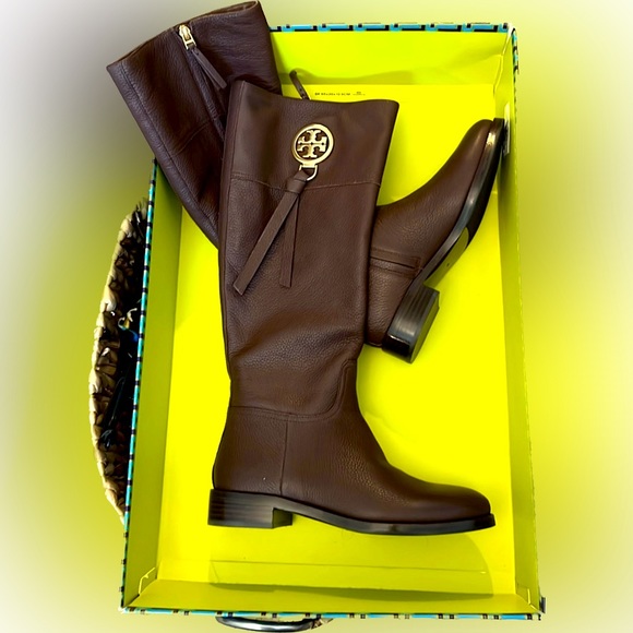Tory Burch Shoes - TORY BURCH ❤️❤️🆕 BENTON TASSEL TALL BOOTS 8 👢